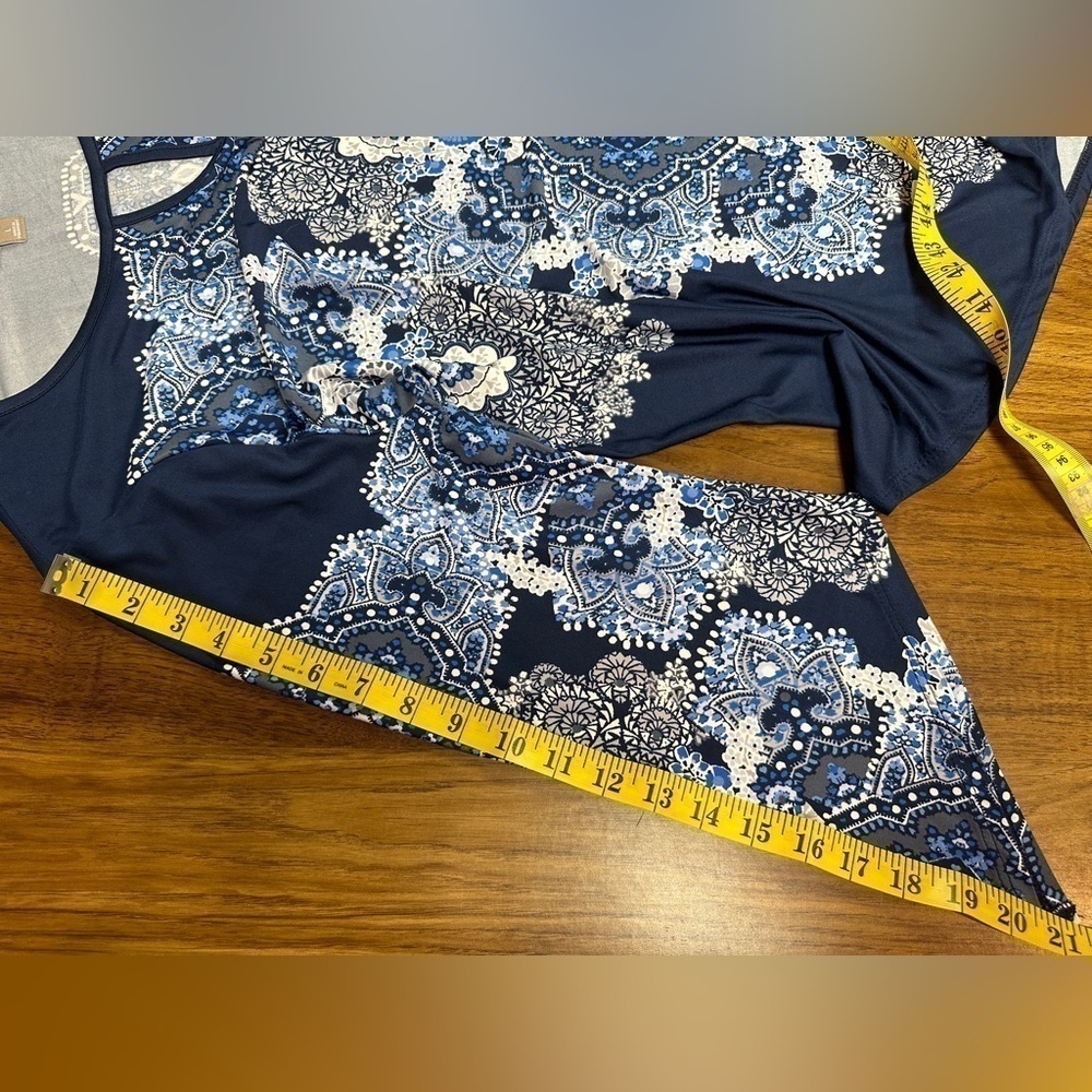 Roz & Ali Navy Tunic Scoop Neckline Pointed Hem & Sleeves Women’s Size Large - Picture 6 of 9